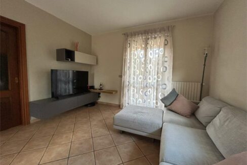 imm_17686-20250918164333-1280