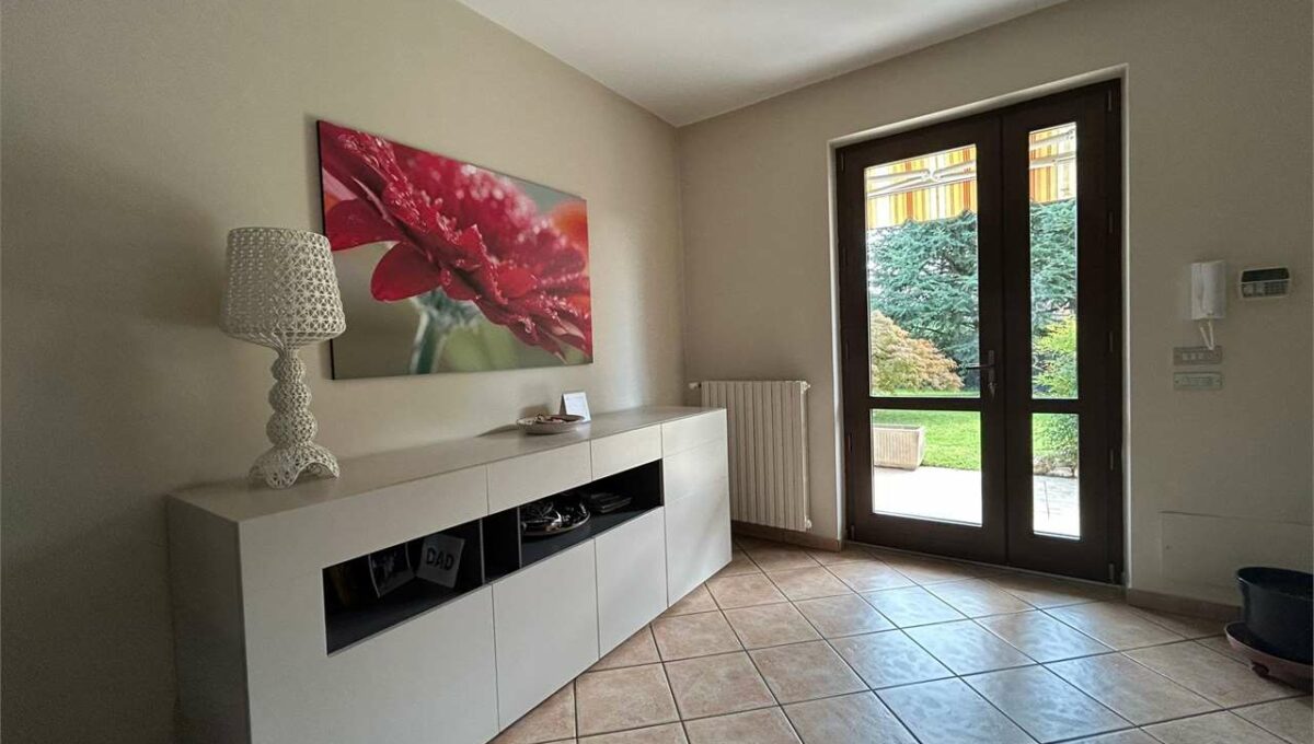 imm_17695-20250918164328-1280