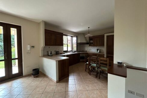 imm_17697-20250918163121-1280