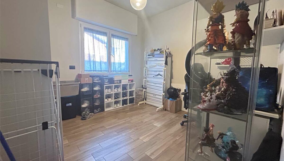 imm_17975-20251030185425-1280