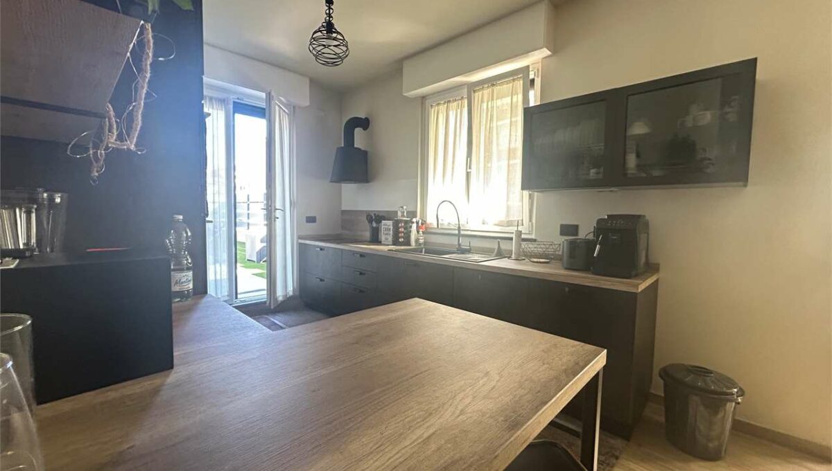 imm_17977-20251030185419-1280