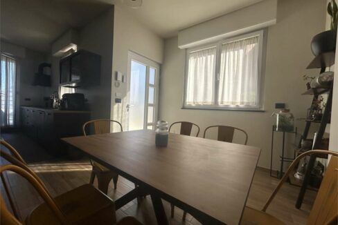 imm_17988-20251030185415-1280