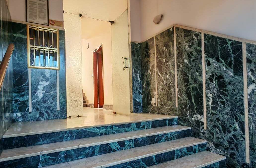 imm_18273-20251128160117-1280