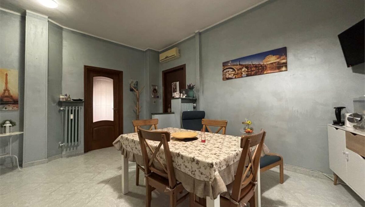 imm_18089-20251119165146-1280