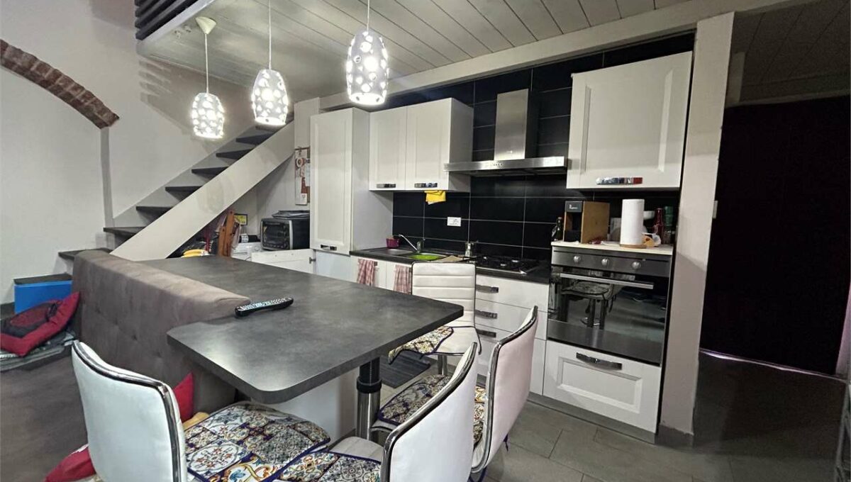 imm_18698-20260224191452-1280