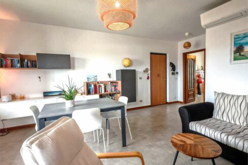 imm_18984-20260411115418-1280