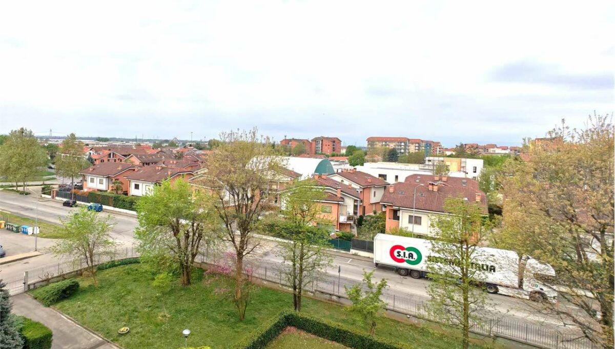 imm_18996-20260411115507-1280