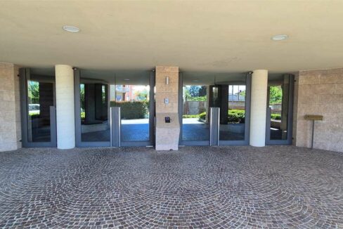 imm_19108-20260427183146-1280