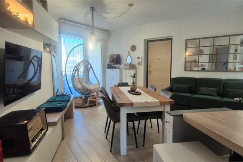 imm_19114-20260427183254-1280