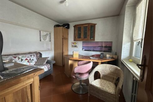imm_20643-20261026164444-1280
